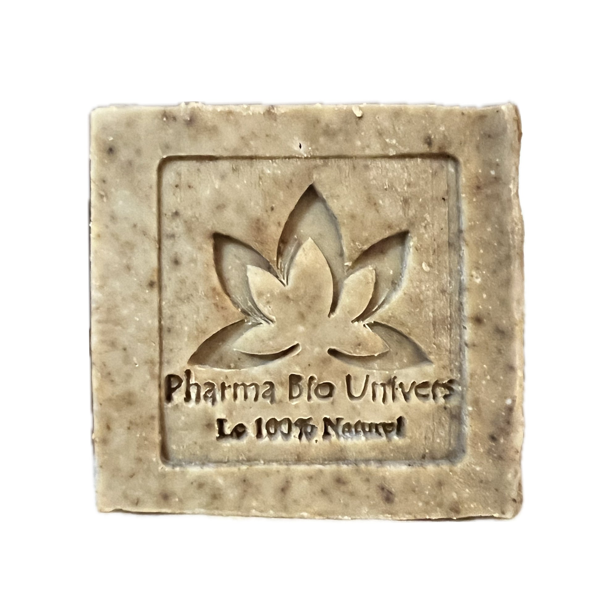 Savon artisanal au Costus Indien - Saponifié à froid, hydratant et apaisant, idéal pour les peaux mixtes à sèches, avec 3% de Costus Indien pour un nettoyage en profondeur et une peau lumineuse.